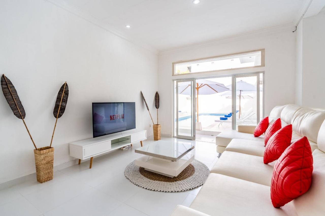 Luxury Minimalist Villa White Angel In Seminyak Exteriör bild