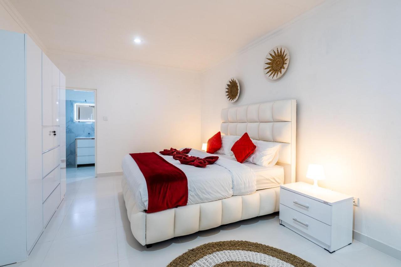 Luxury Minimalist Villa White Angel In Seminyak Exteriör bild